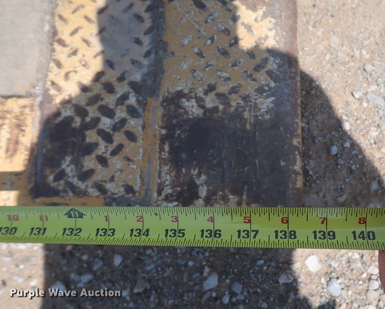 image for item JR9403 1997 Holden HPF50  lowboy equipment trailer