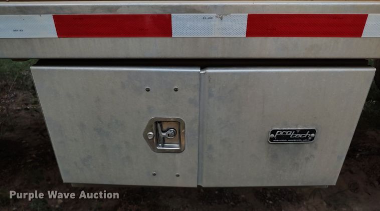 image for item JR9444 2012 Acro 8400  tank trailer