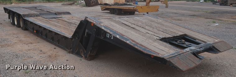 image for item JX9220 1975 Hyster FH35TD3-T  lowboy equipment trailer