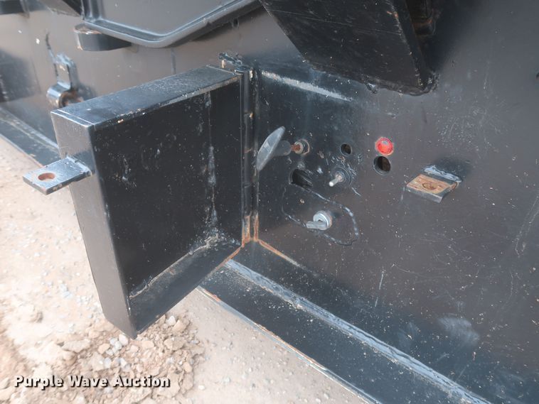 image for item JX9220 1975 Hyster FH35TD3-T  lowboy equipment trailer