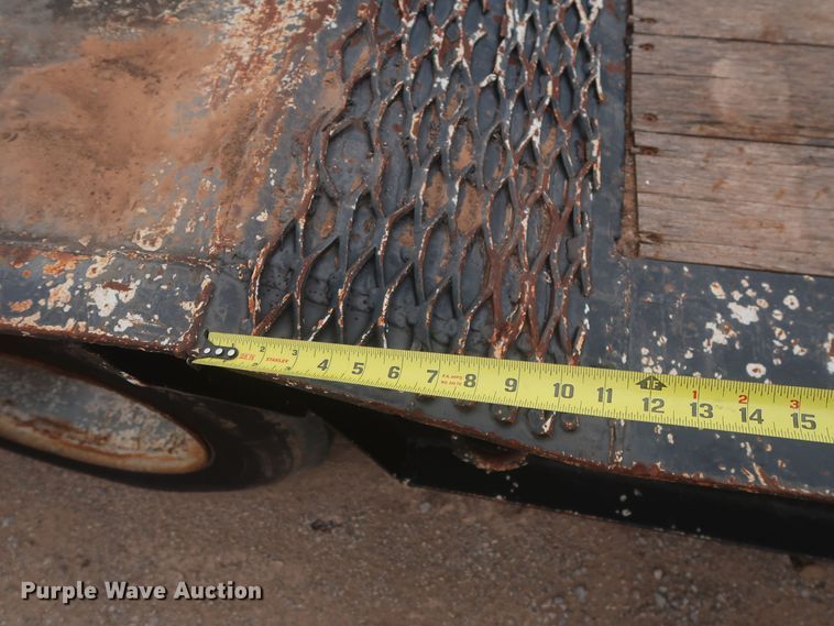 image for item JX9220 1975 Hyster FH35TD3-T  lowboy equipment trailer