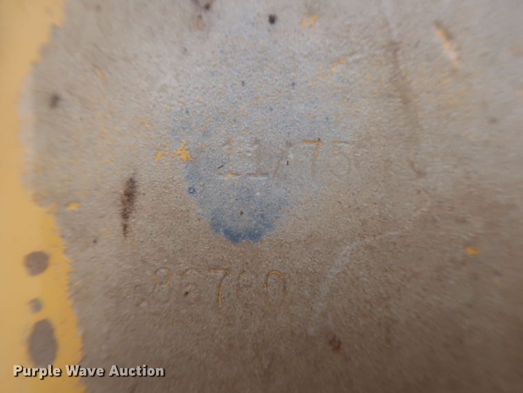 image for item JX9220 1975 Hyster FH35TD3-T  lowboy equipment trailer