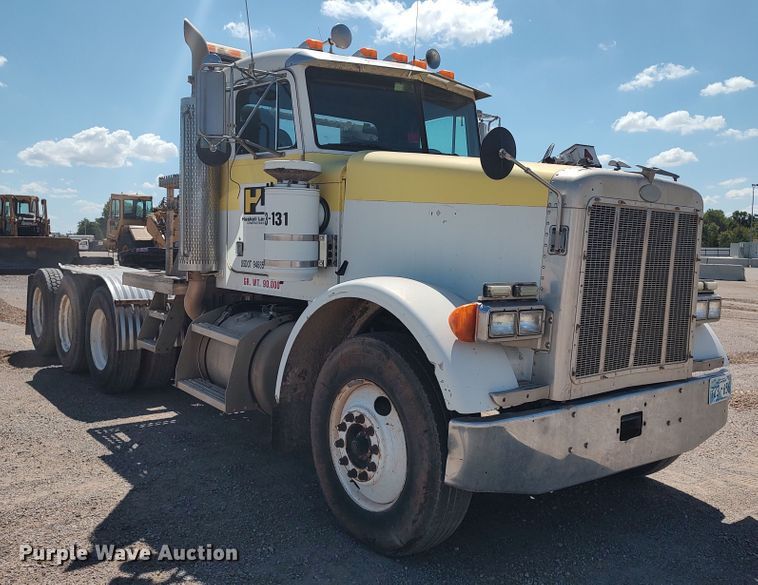 image for item JX9233 1998 Peterbilt 378  semi truck