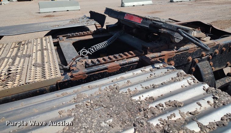 image for item JX9233 1998 Peterbilt 378  semi truck