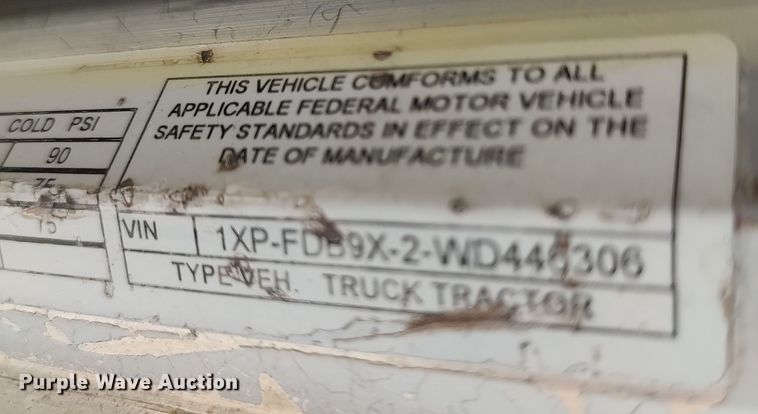 image for item JX9233 1998 Peterbilt 378  semi truck