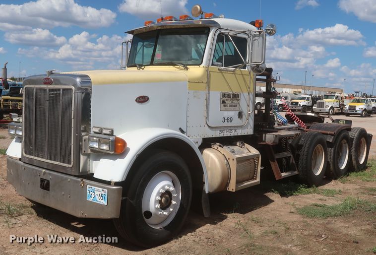 image for item JX9249 1992 Peterbilt 378  semi truck