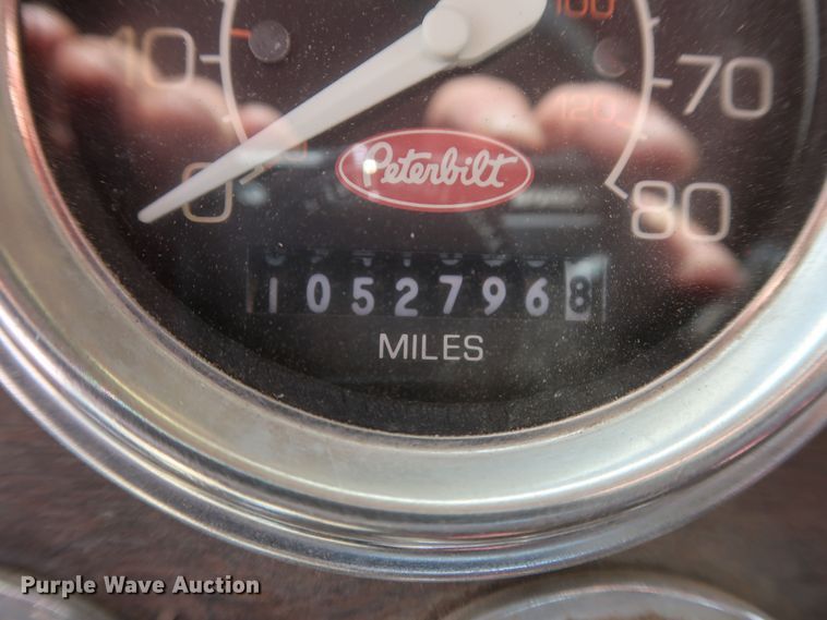 image for item JX9249 1992 Peterbilt 378  semi truck