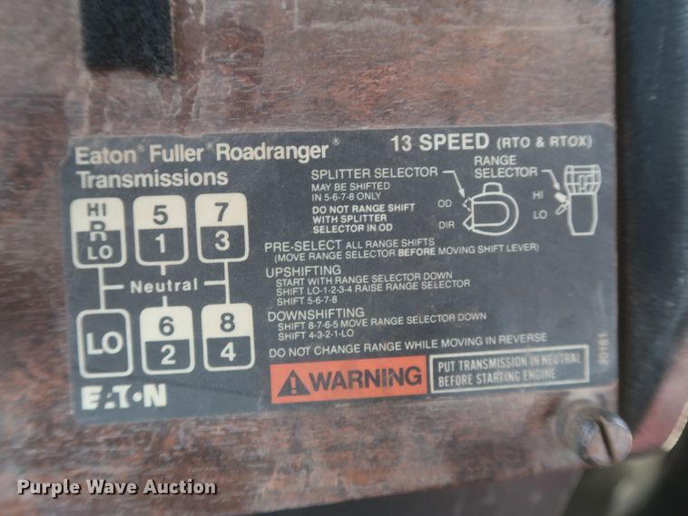 image for item JX9249 1992 Peterbilt 378  semi truck