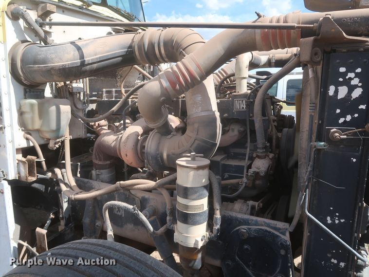 image for item JX9249 1992 Peterbilt 378  semi truck