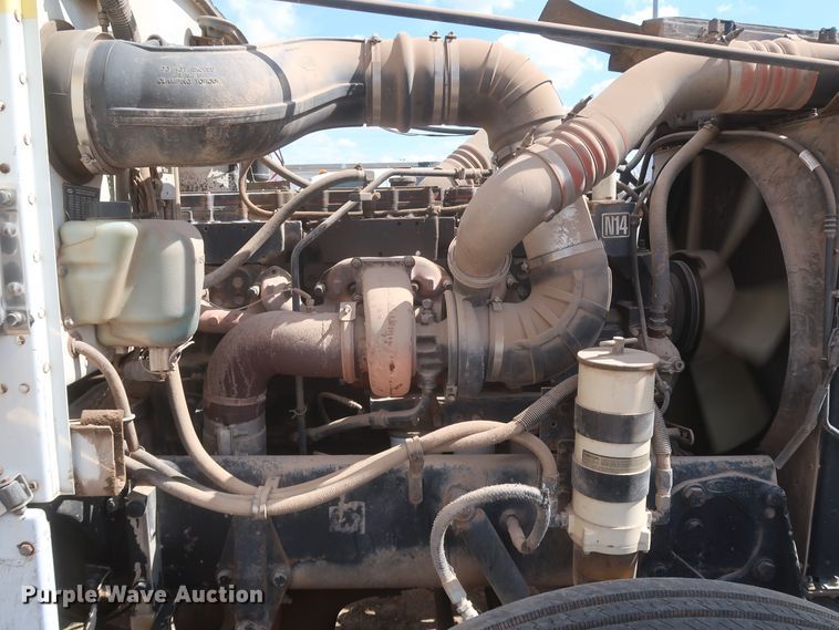 image for item JX9249 1992 Peterbilt 378  semi truck