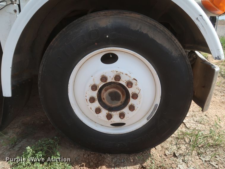 image for item JX9249 1992 Peterbilt 378  semi truck