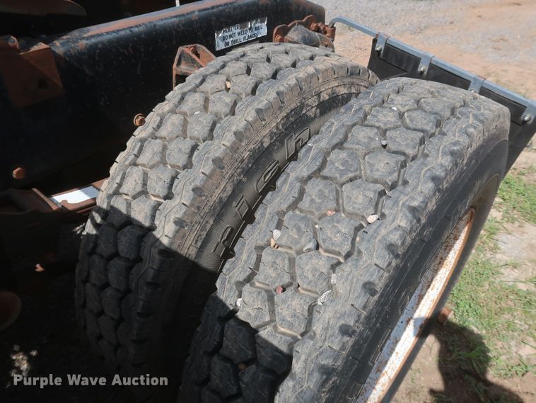 image for item JX9249 1992 Peterbilt 378  semi truck