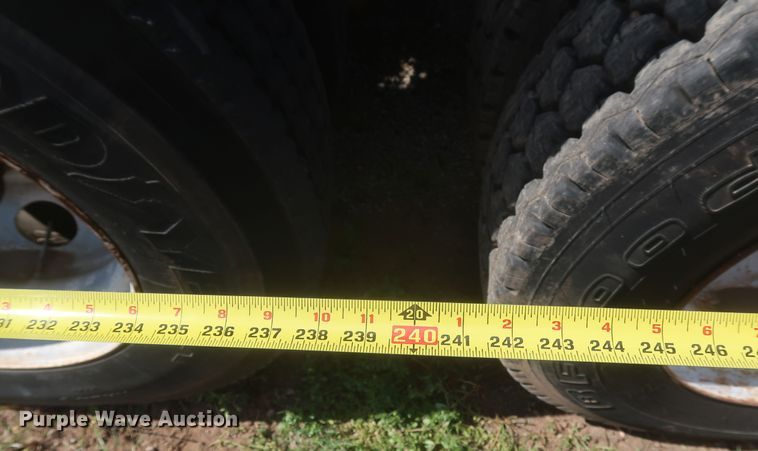 image for item JX9249 1992 Peterbilt 378  semi truck