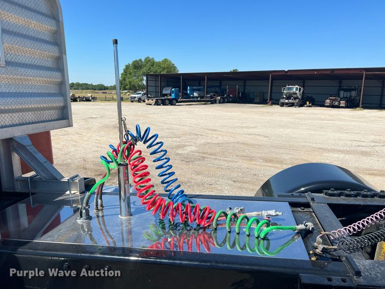 image for item JX9294 1995 Peterbilt 379  semi truck