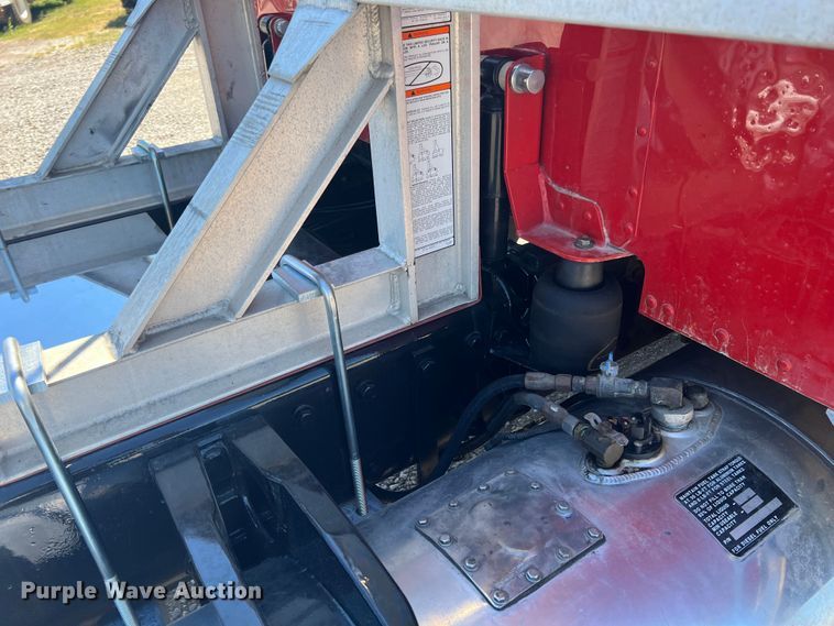 image for item JX9294 1995 Peterbilt 379  semi truck