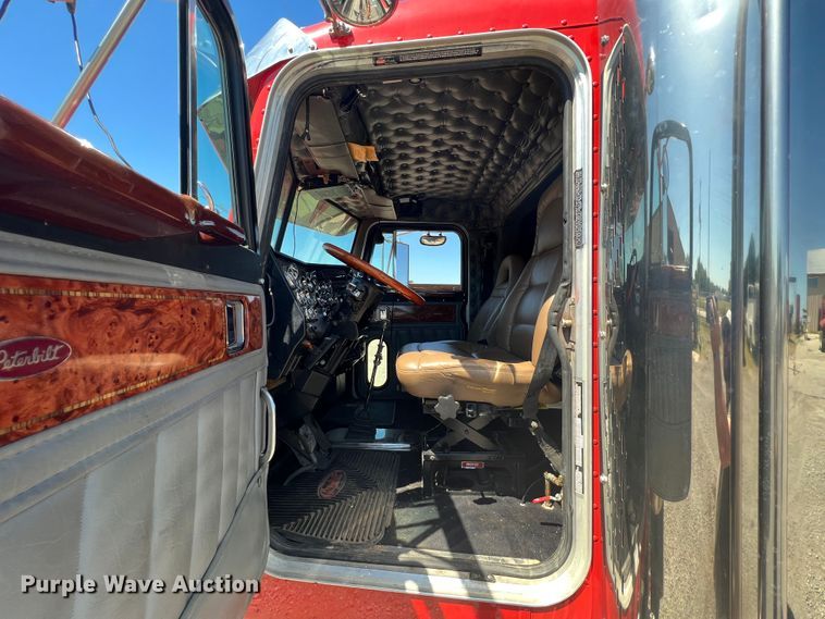 image for item JX9294 1995 Peterbilt 379  semi truck