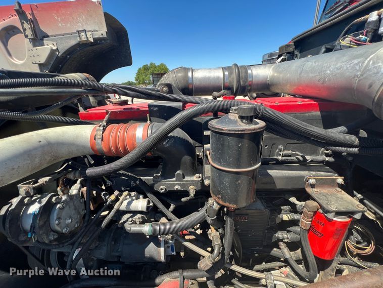 image for item JX9294 1995 Peterbilt 379  semi truck