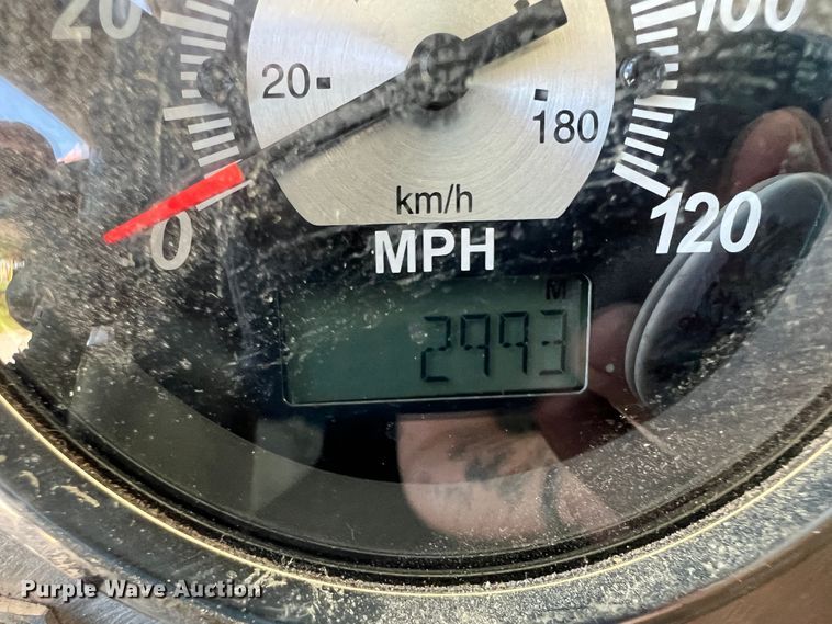 image for item JX9468 1991 International F2574  roll-off container truck