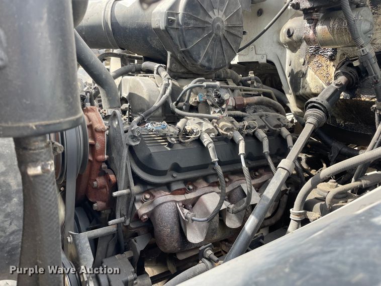 image for item KF9524 1999 Chevrolet C6500  dump flatbed truck