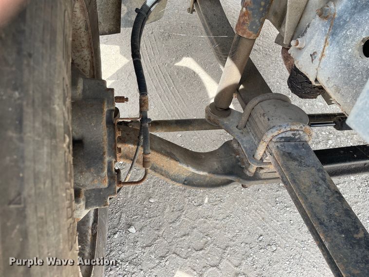 image for item KF9524 1999 Chevrolet C6500  dump flatbed truck