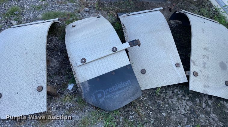 image for item KF9542 (4) truck fenders