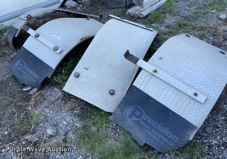 image for item KF9542 (4) truck fenders