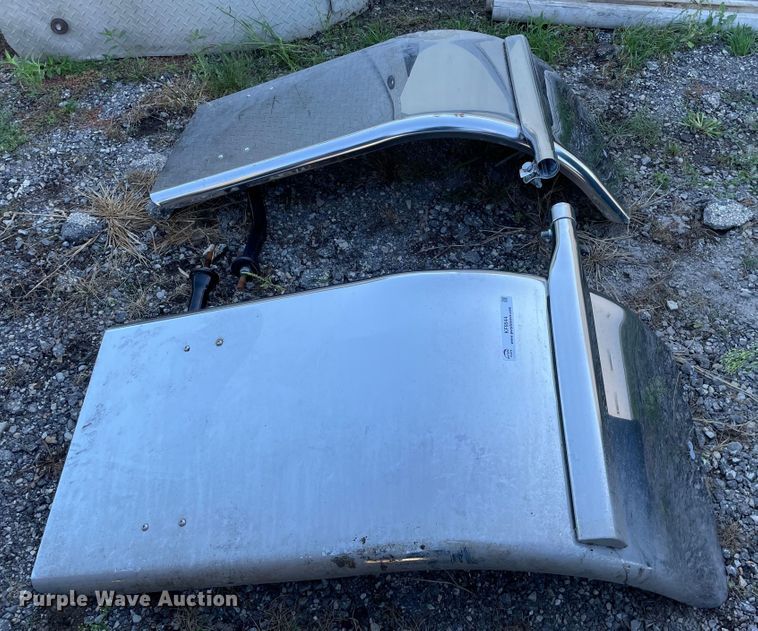 image for item KF9544 Trux TFEN-H12  truck fenders