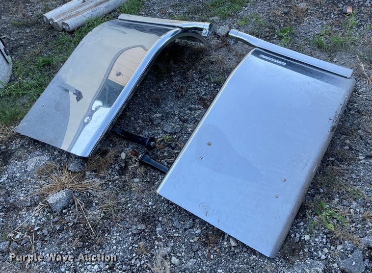 image for item KF9544 Trux TFEN-H12  truck fenders