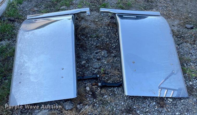 image for item KF9544 Trux TFEN-H12  truck fenders