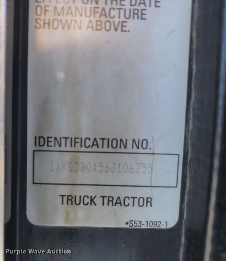 image for item KH9331 2006 Kenworth T800  semi truck