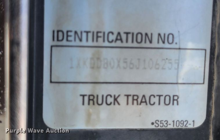 image for item KH9331 2006 Kenworth T800  semi truck