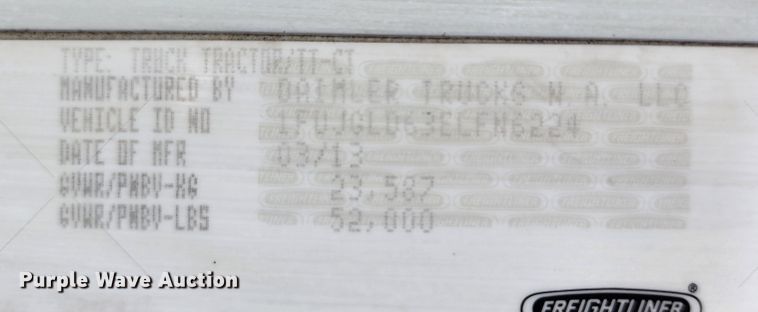 image for item KH9336 2014 Freightliner Cascadia  semi truck