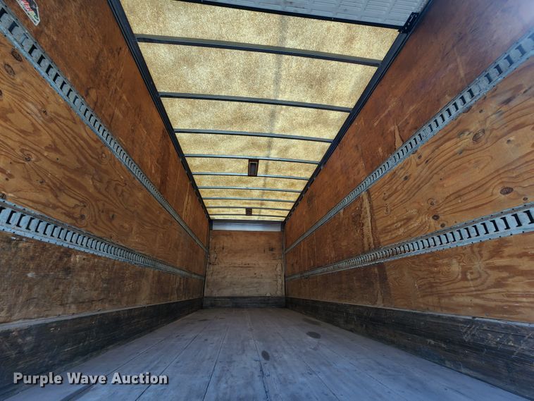 image for item KH9337 2002 Ford F650 Super Duty  box truck