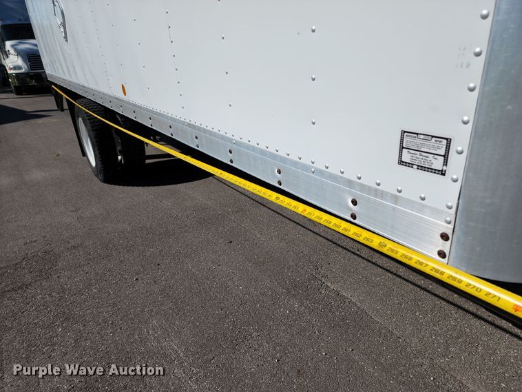 image for item KH9337 2002 Ford F650 Super Duty  box truck