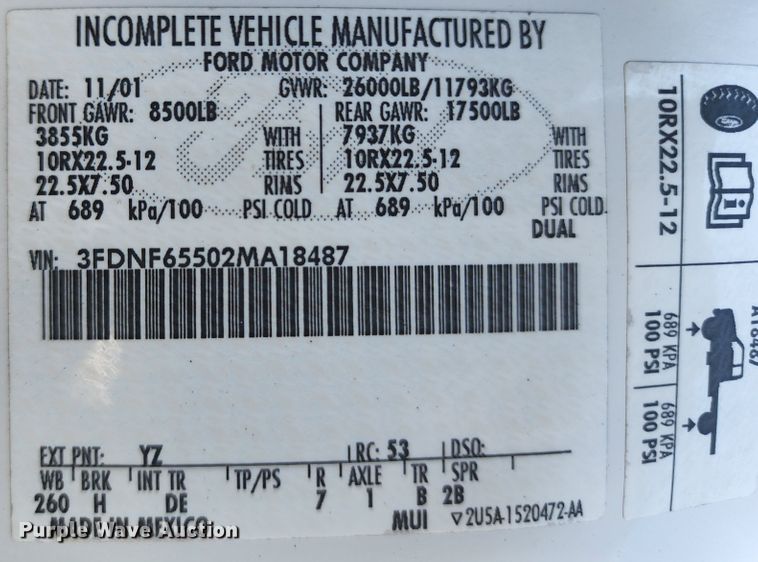 image for item KH9337 2002 Ford F650 Super Duty  box truck