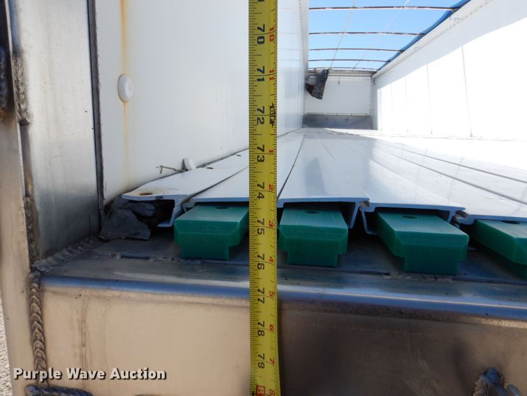 image for item LB9818 2002 Wilkens 0K2PA26ZCFSX  walking floor trailer