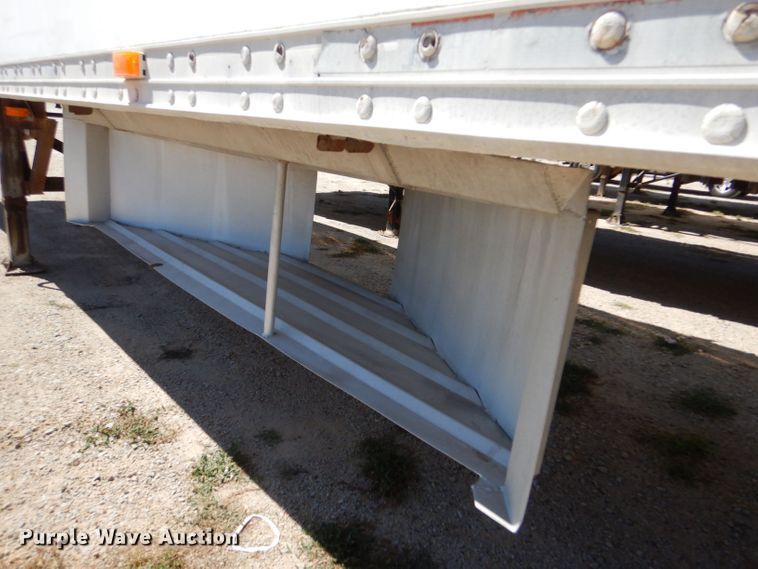 image for item LB9818 2002 Wilkens 0K2PA26ZCFSX  walking floor trailer