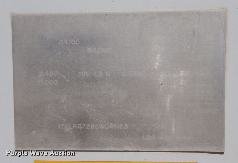 image for item LB9819 2005 Trail King  live bottom trailer