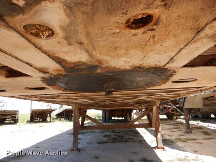 image for item LB9821 1998 Wilkens 0K2LA52PG0SR  walking floor trailer