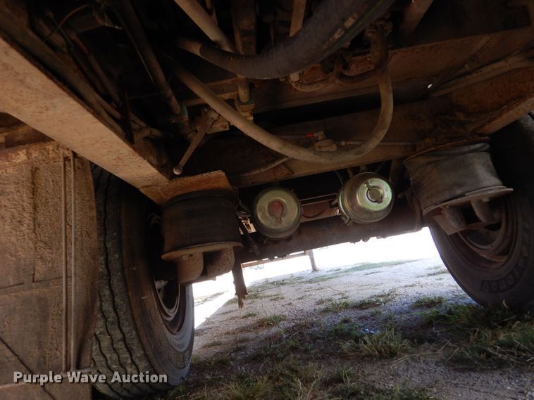 image for item LB9821 1998 Wilkens 0K2LA52PG0SR  walking floor trailer