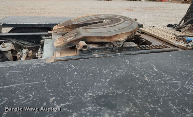 image for item LK9081 2006 Peterbilt 379  semi truck