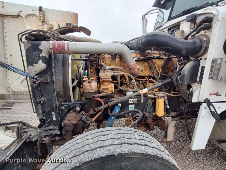 image for item LK9081 2006 Peterbilt 379  semi truck