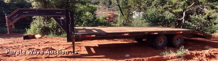 image for item LK9120 2000 Kargo King KK82EGN  equipment trailer