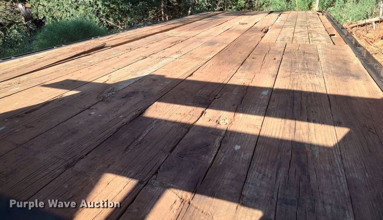 image for item LK9120 2000 Kargo King KK82EGN  equipment trailer