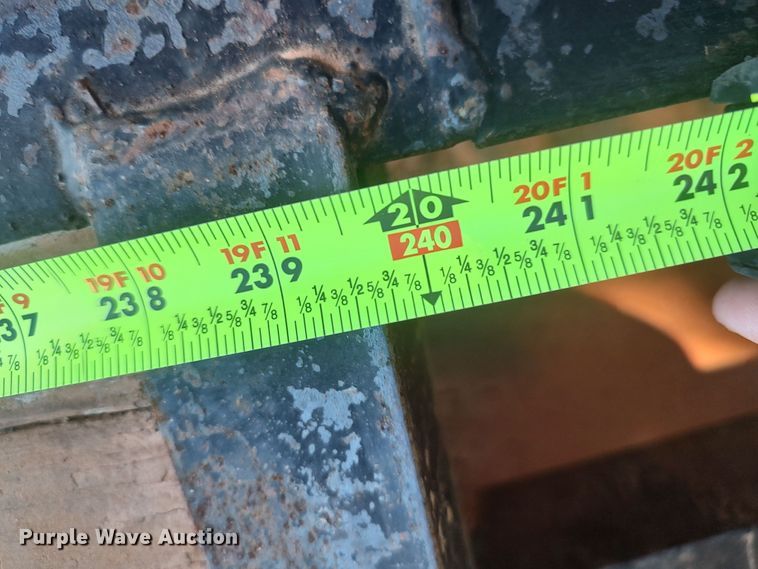 image for item LK9120 2000 Kargo King KK82EGN  equipment trailer