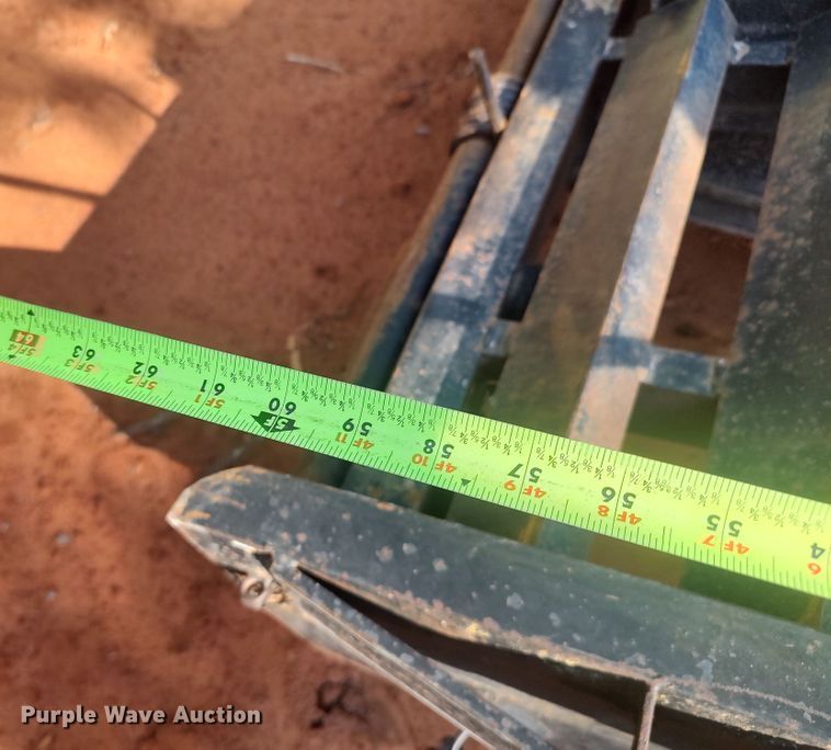 image for item LK9120 2000 Kargo King KK82EGN  equipment trailer