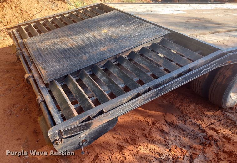 image for item LK9120 2000 Kargo King KK82EGN  equipment trailer