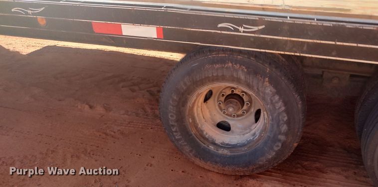 image for item LK9120 2000 Kargo King KK82EGN  equipment trailer