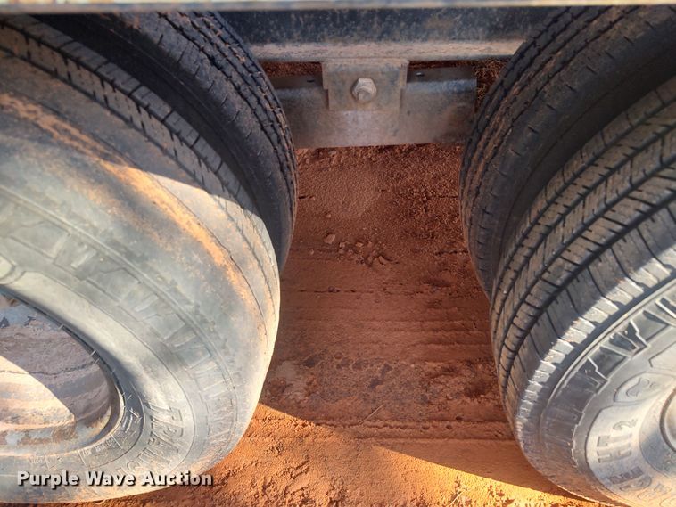 image for item LK9120 2000 Kargo King KK82EGN  equipment trailer