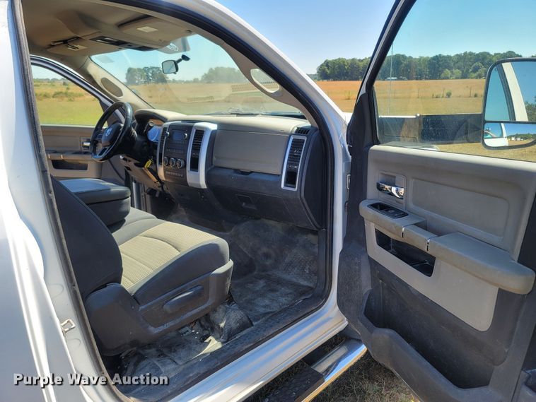 image for item LM9573 2012 Dodge Ram 5500HD  rollback truck